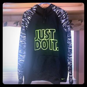 Women’s Therma-Fit NIKE Hoodie